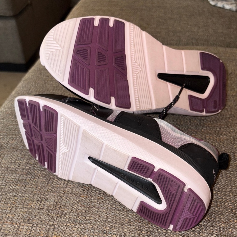 BNWOT No Box.. Vionic Austyn Sneakers Women's 8 - Picture 5 of 10